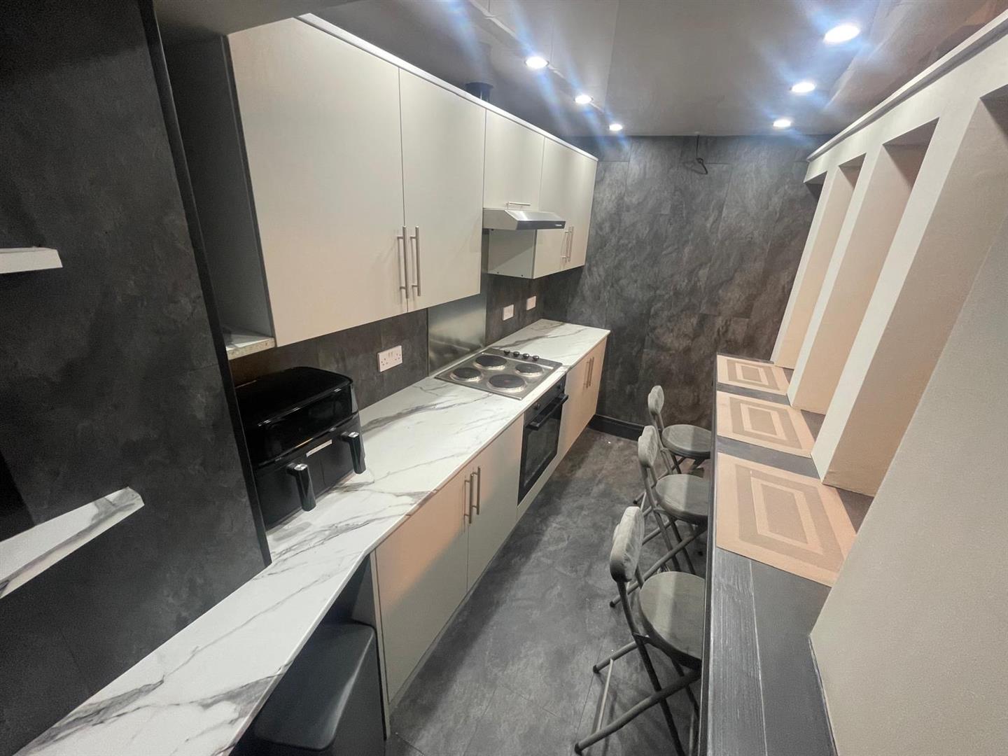 Room ,, Moor Lane, PR1 7AT